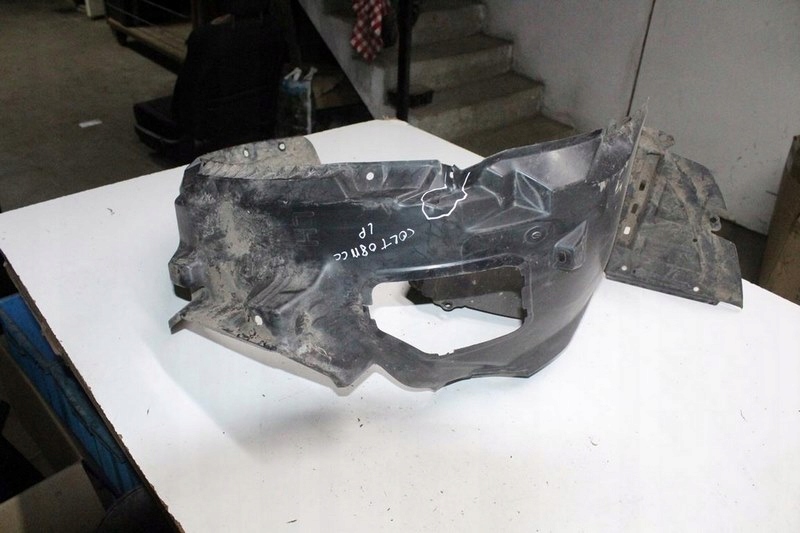 фото №3, Colt 07 cc cabrio подкрылок левый перед