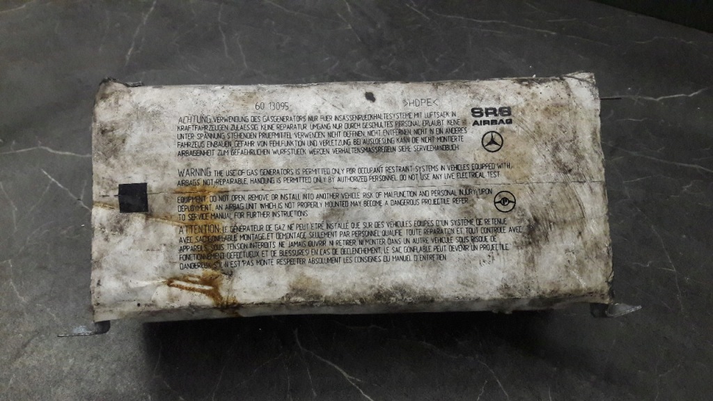 Купити 1689600005 подушка пасажира mercedes a-klasa w168