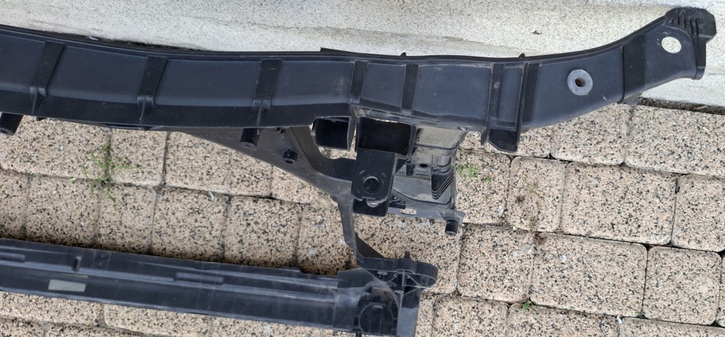 Audi a6 c7 2011- підсилювач ремінь перед 4g0805594 Ціна