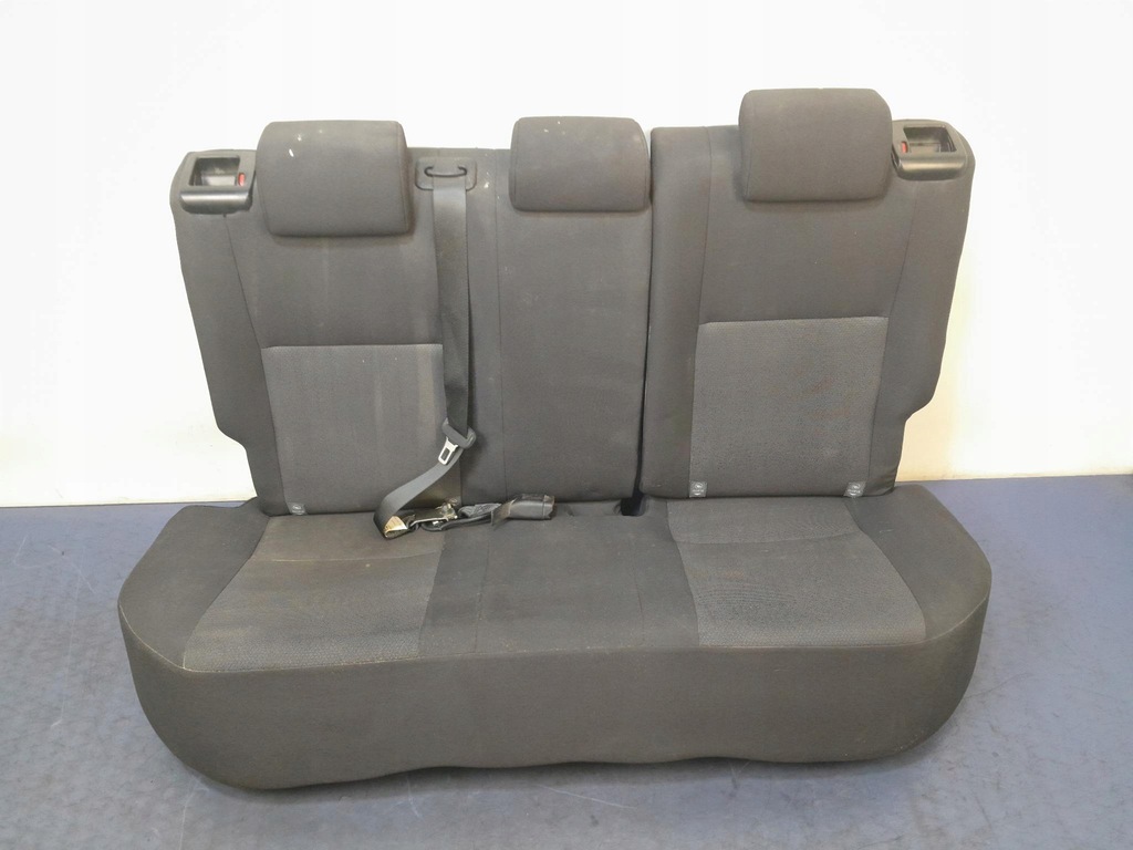 фото №1, Toyota auris ii kombi сиденье задняя заднее сиденье