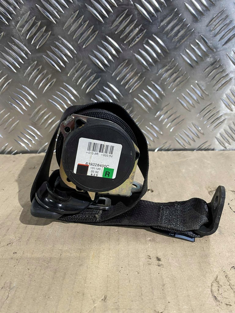 фото №1, Opel zafira c pas безопасности 3 ряд 619228400c