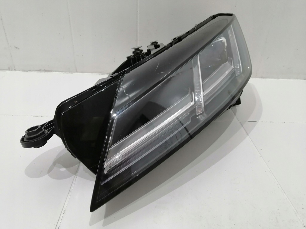 фото №6, Лампа левая передняя перед audi tt 8s hal 8175