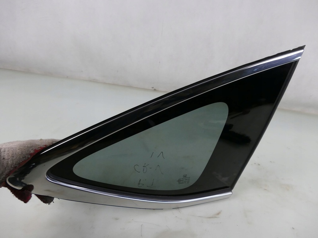 фото №1, Honda crv iv lift стекло кузовная правый задняя