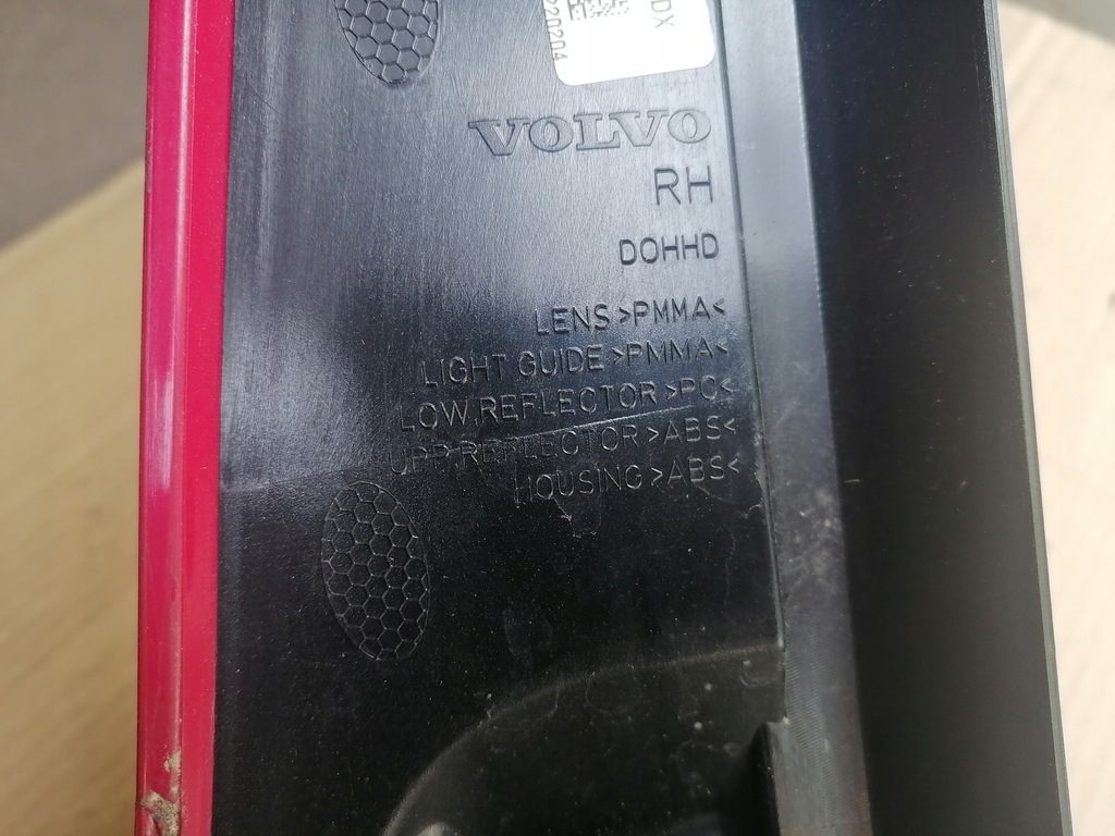 фото №2, Лампа задняя правая volvo v40 ii led