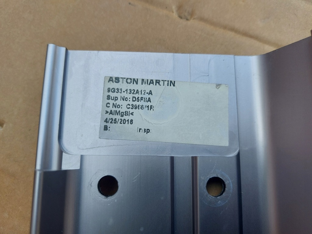 фото №5, Молдинг накладка поріг права aston martin vantage 16r 9g33-132a12-a