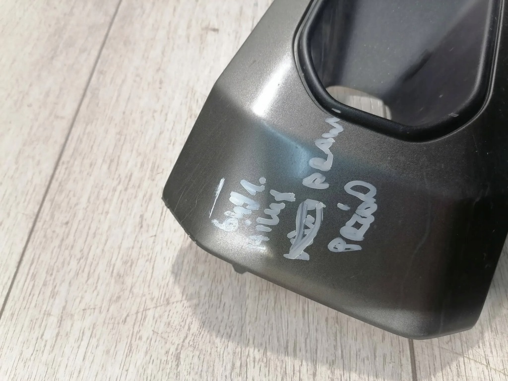 фото №7, 6491. hilux решітка протитуманна фара правий перед 140zł 52127-yp130