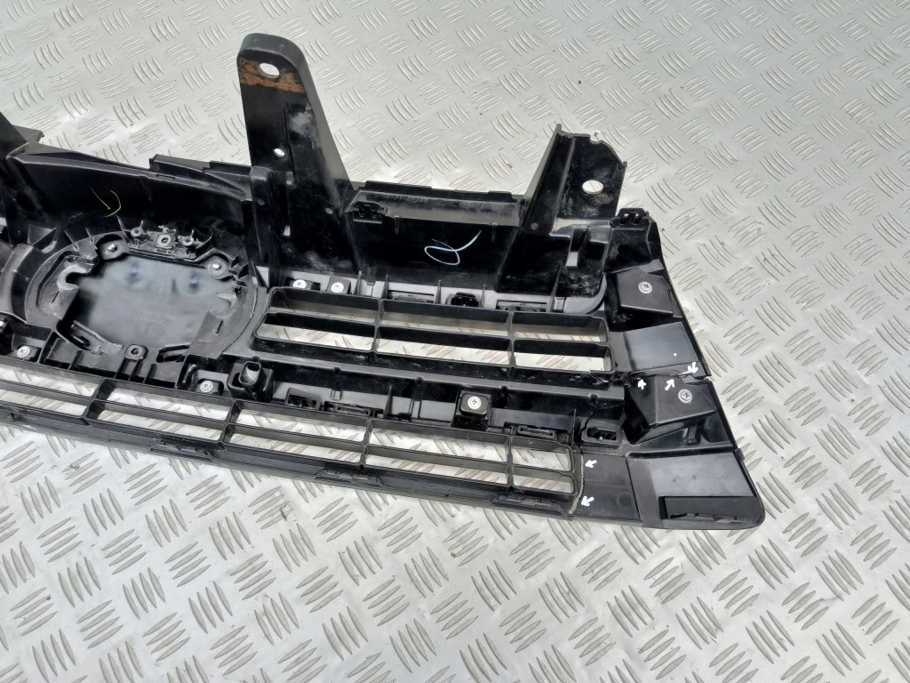 Toyota highlander 2017-2019 решётка радиатора решётка  перед значок под радар америка Цена