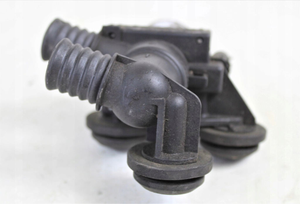 фото №5, Электроклапан wody отопителя bmw e46 e39 8369805