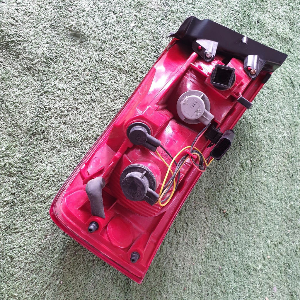 фото №5, Лампа правий задня audi a5 coupe 8t0945096