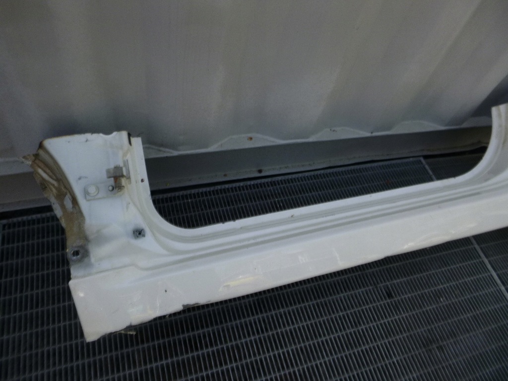 фото №2, Fiat 500 07- 3d порог левый блок двигателя четверть bok