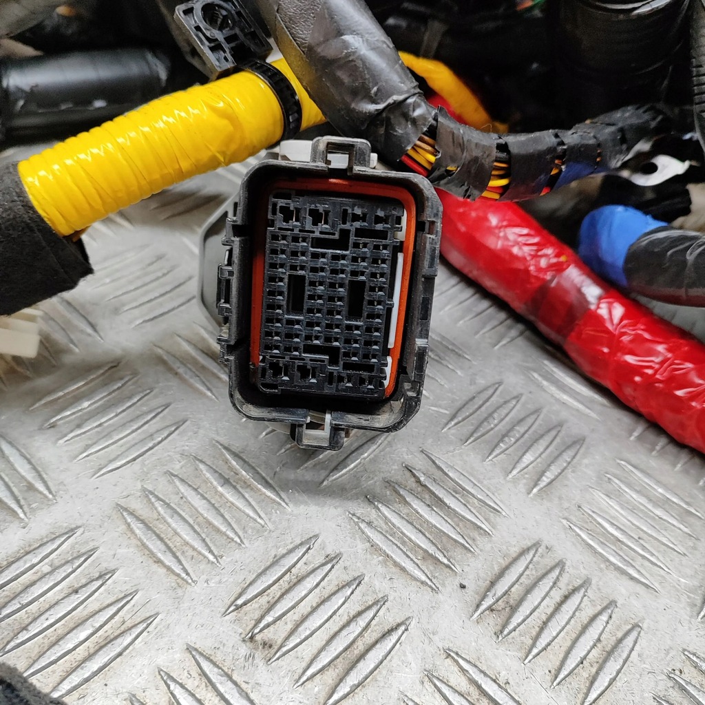 фото №8, Kia ev6 2023 другая жгут трубопровод / кабели