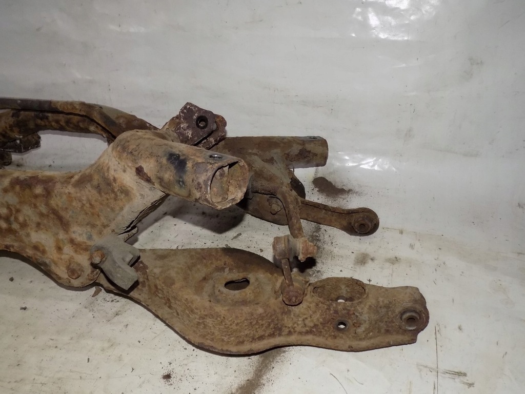 фото №10, Mitsubish outlander ii 2.0 підрамник підрамник підрамник задня