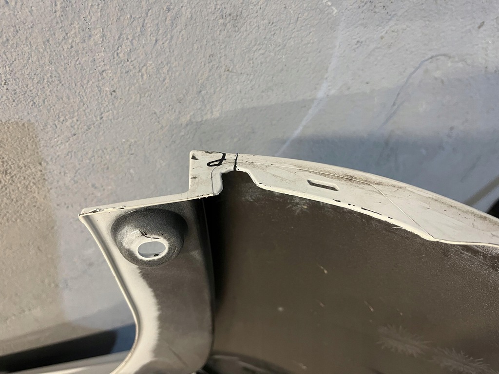 фото №14, Toyota yaris cross бампер задняя задний накладка 52159-0db40 52453-0d100