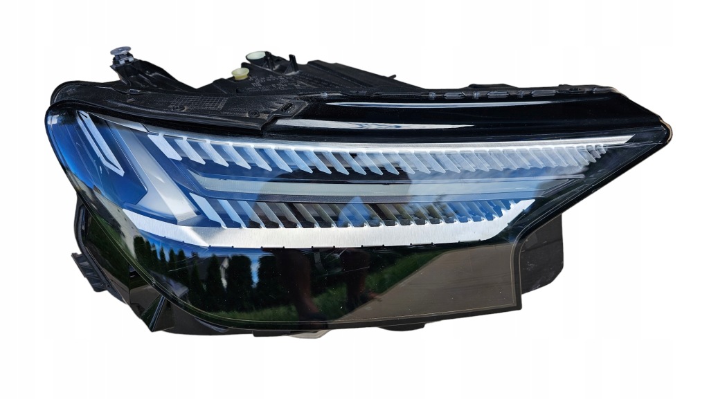 фото №1, Лампа правая перед matrix audi q4 e-tron 89a941036