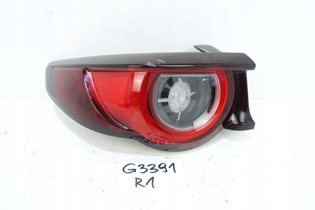 фото №1, Mazda iii 3 bp hb 2022- лампа левый задняя левая задние bgec-51160