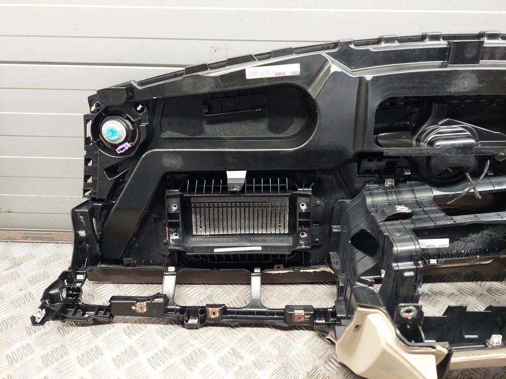 фото №9, Audi q7 4m 4m1858005 панели приборная, консоль