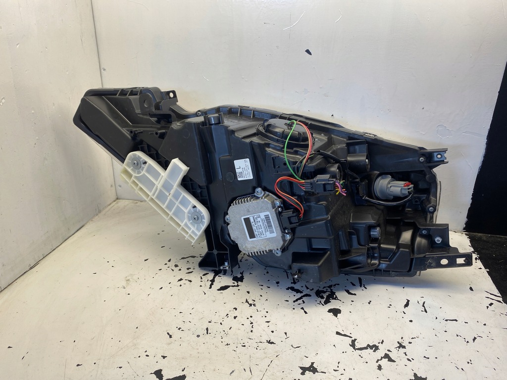 фото №10, Nissan leaf i лампа правый перед led 26010-3nf5b