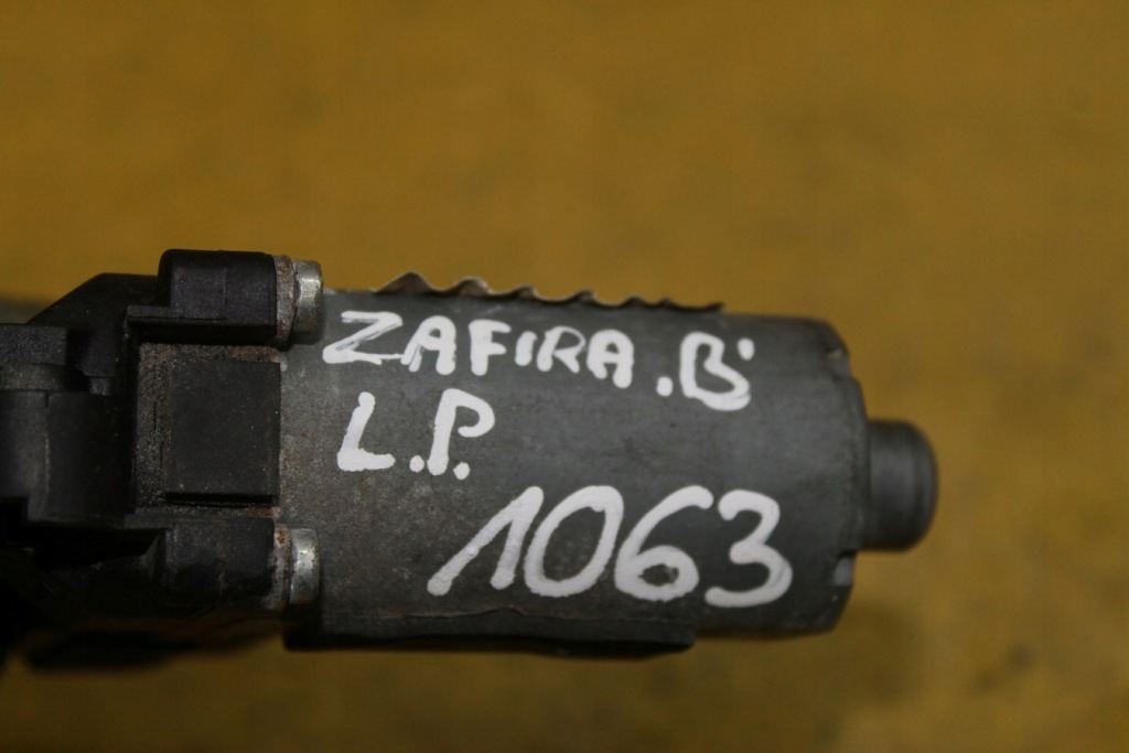 фото №9, Моторчик стекло левый перед zafira b 13102434