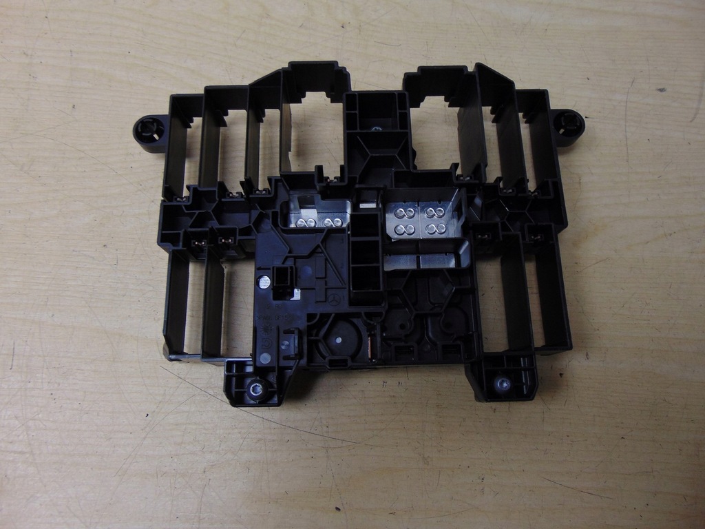 фото №8, Коробка предохранителей pusta nowa mercedes w177