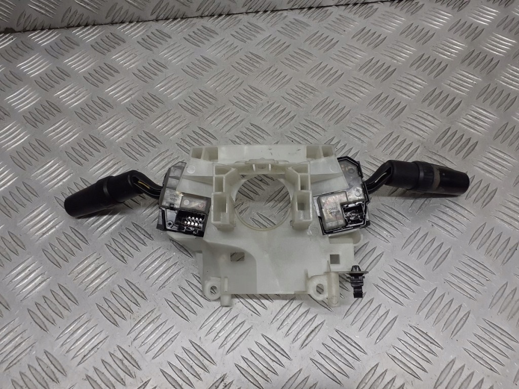 фото №2, Подрулевой переключатель переключатель комбинированный mazda 5