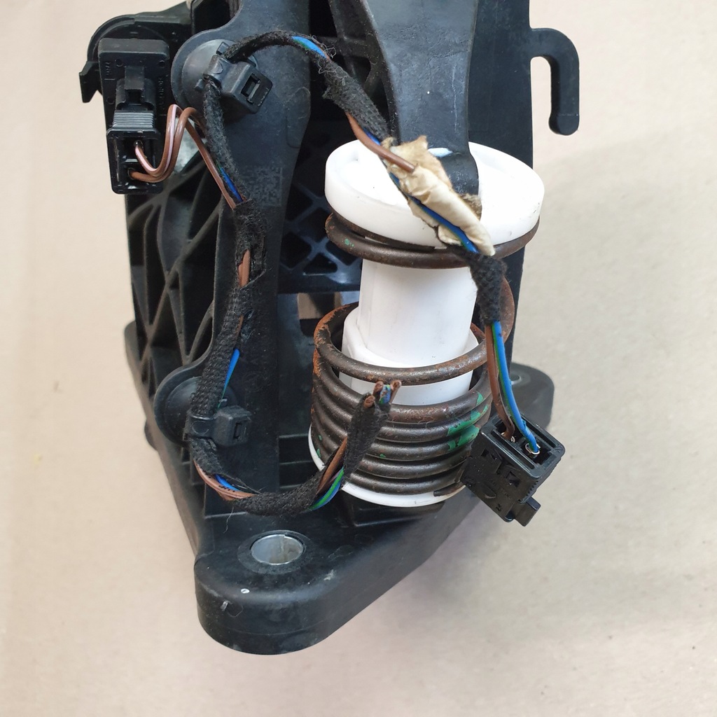 фото №8, Педаль зчеплення помпа датчик mercedes w176 2.2cdi оригінальний номер eu