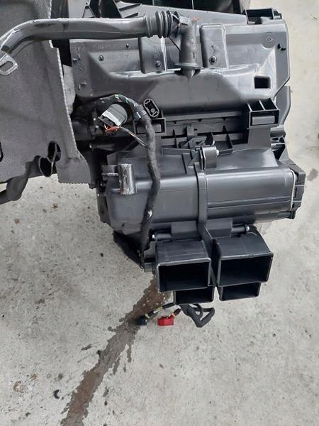 фото №7, Audi q3 8u отопитель 8u1820003e комплектная europa