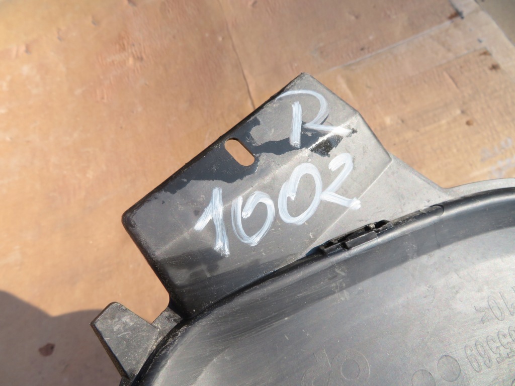 фото №16, Решётка бампера перед левая peugeot 308 ii