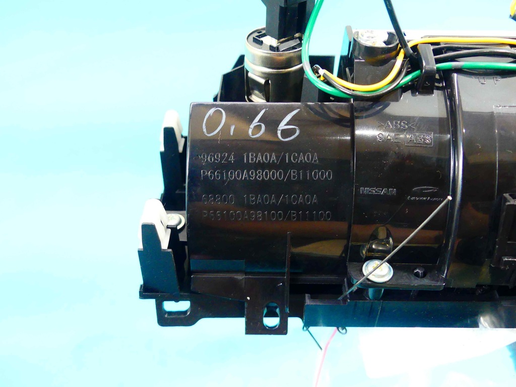 фото №8, Пепельница infiniti fx ii qx70