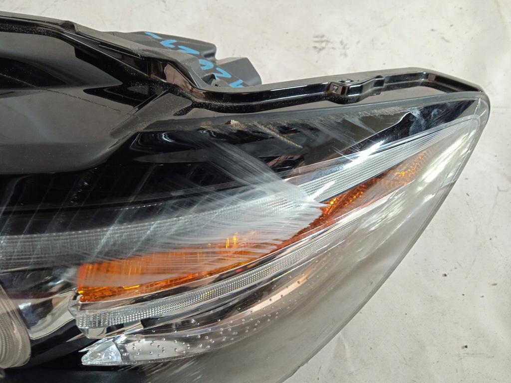 фото №9, Mazda 6 21 лампа передняя левая usa повреждённая