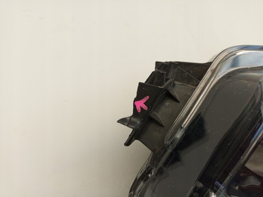 фото №12, Toyota proace city 2018- лампа передняя левая левый перед 9835780680