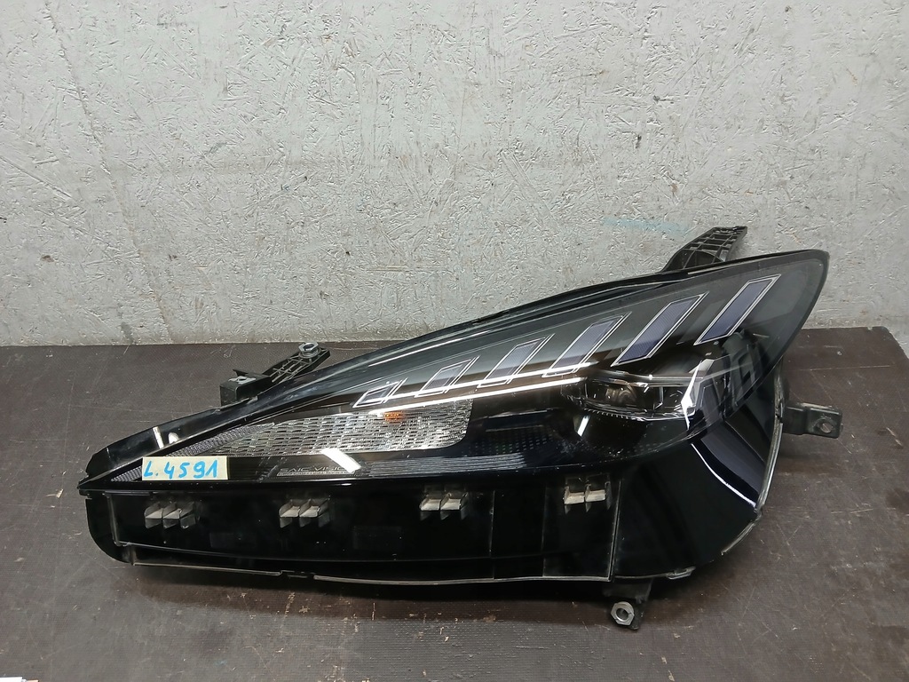 фото №1, Лампа перед ліва mg4 mg-4 mg 4 full led