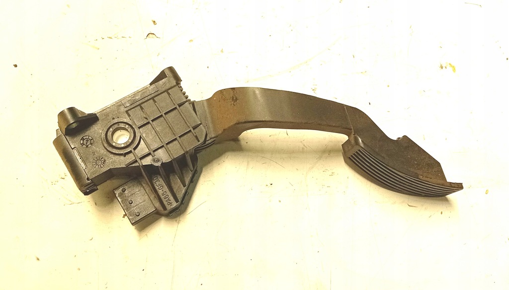 фото №1, Педаль газа потенциометр opel corsa e 30330137