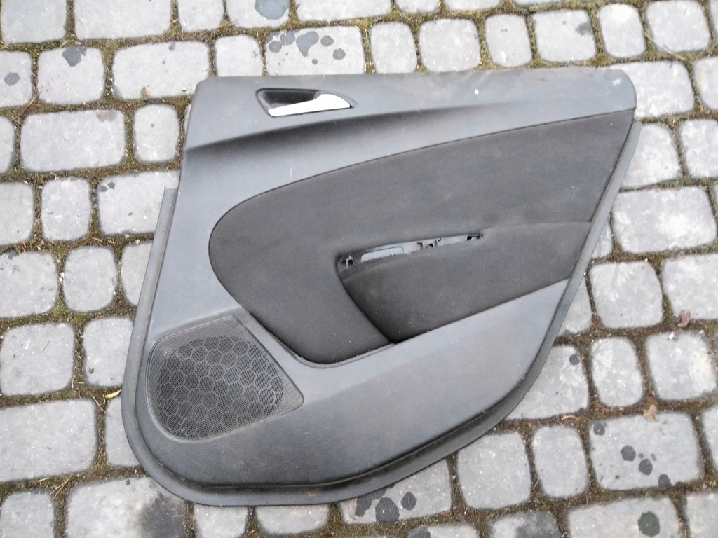 фото №1, Обшивка обивка дверь правый задняя opel astra iv