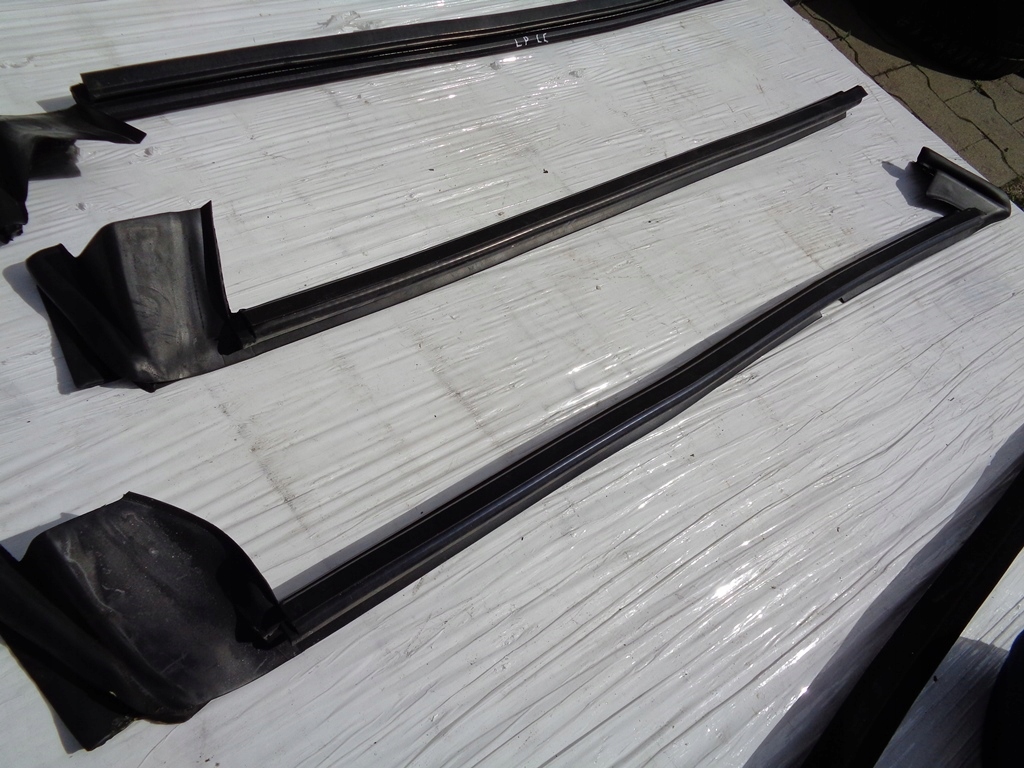 фото №7, Молдинг ущільнювач з скло прокладка vw passat cc