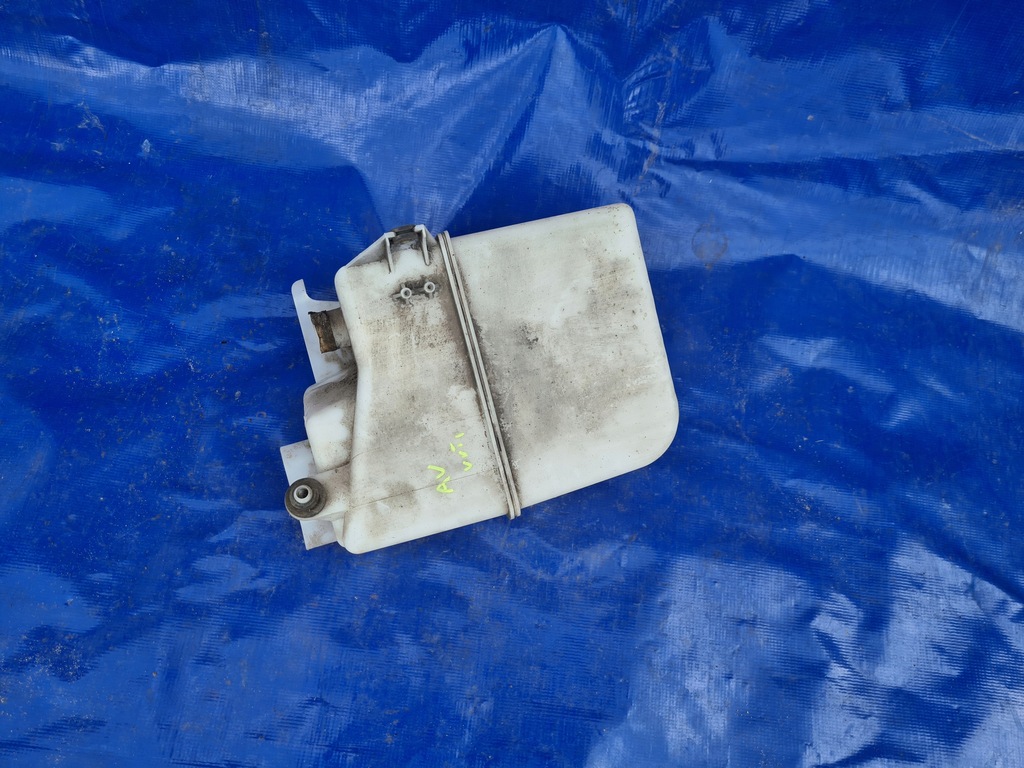 фото №1, Toyota avensis verso 01-06 2.0 vvt-i резонатор