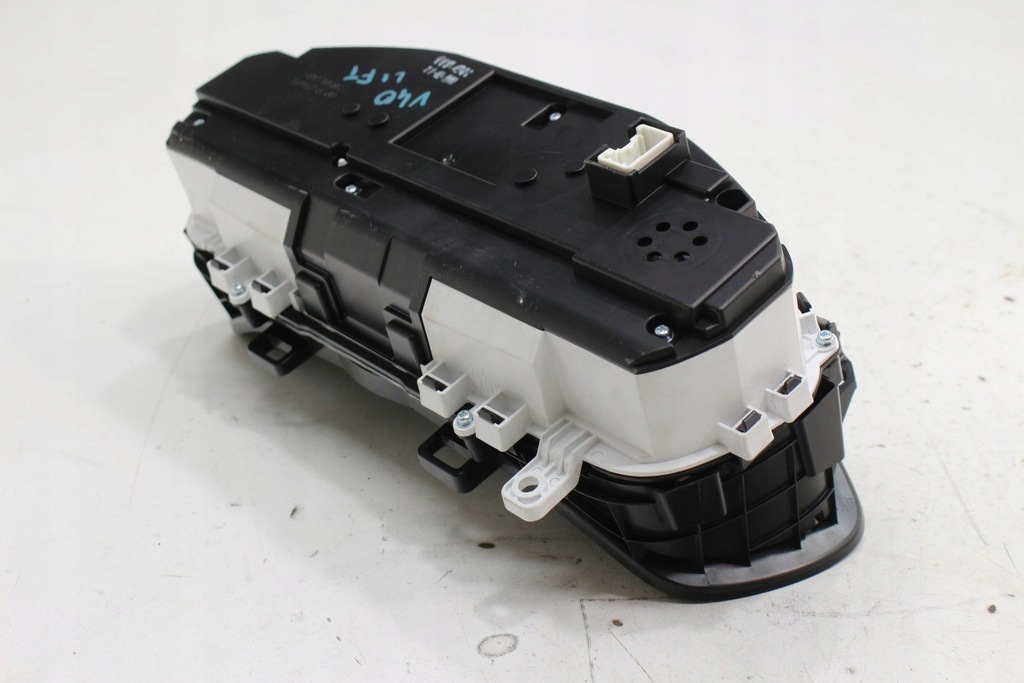 фото №9, Счетчик приборы 31453105 volvo v40 ii бензин gb