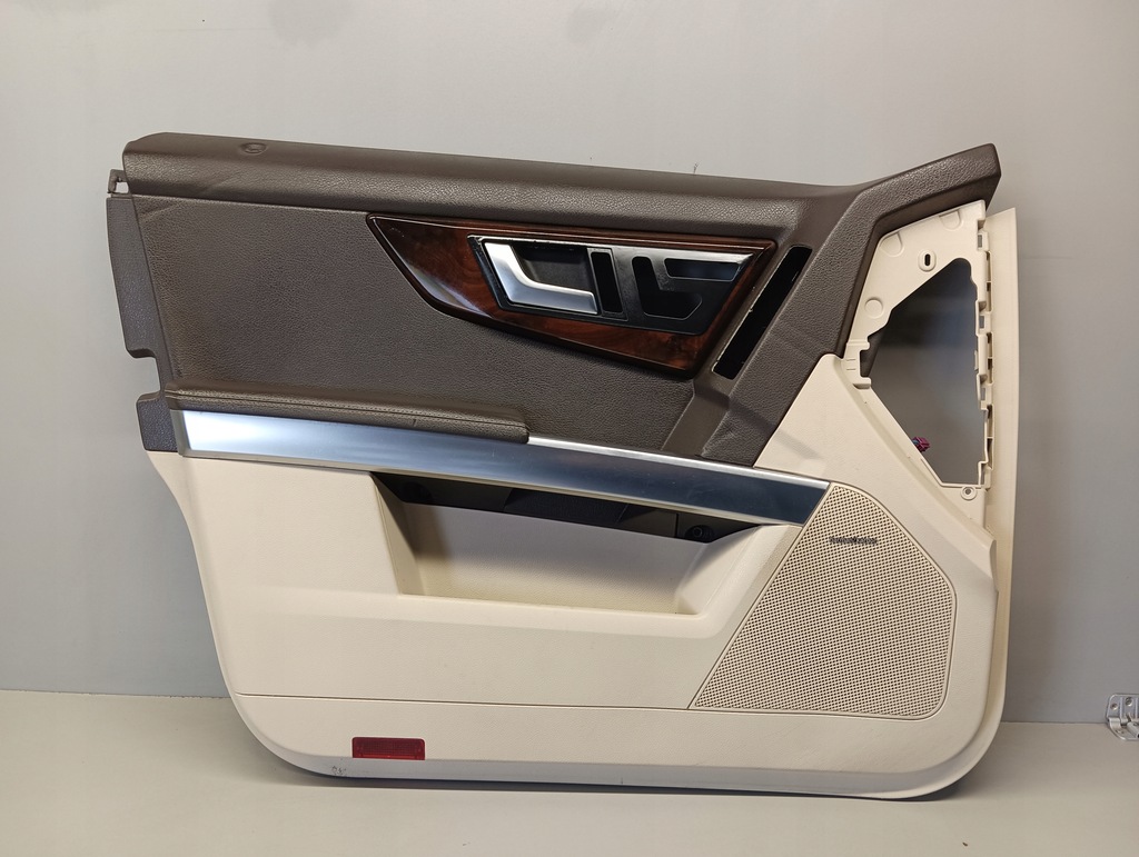 фото №1, Оббивка двері лівий перед mercedes glk x204