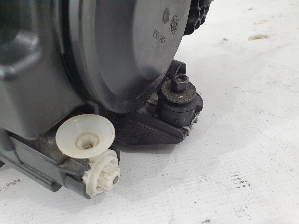 фото №11, Vw caddy 2k1 lift 15- лампа права перед 2k1941016b