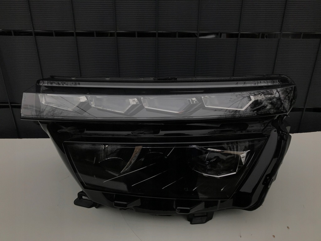 фото №1, Skoda kamiq 658 левая лампа перед full led crystal 2019-2024