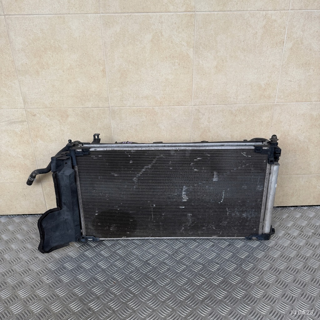 фото №1, Радиатор вентилятор toyota c-hr chr 2016 rok 1.8 hybrid