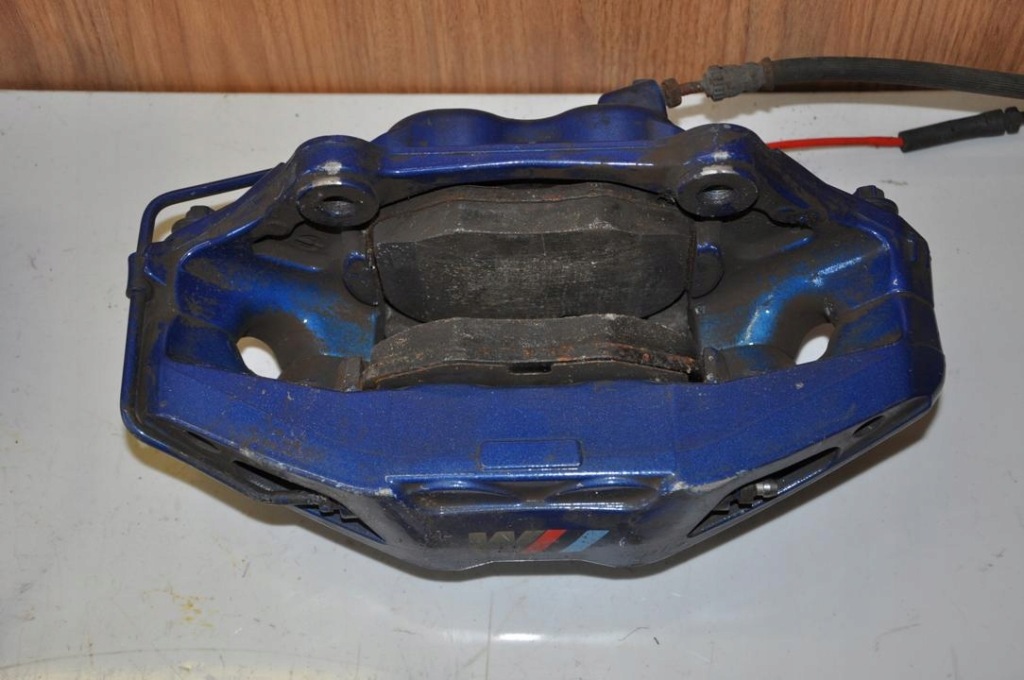 Суппорт тормоза bmw 3 2020 набор 689123602 в Украине