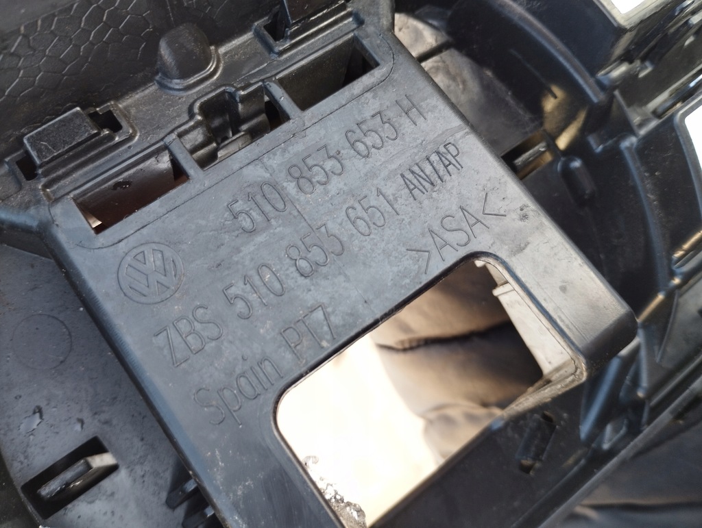 фото №4, Решётка радиатора решётка радиатора vw golf sportsvan 510853653h