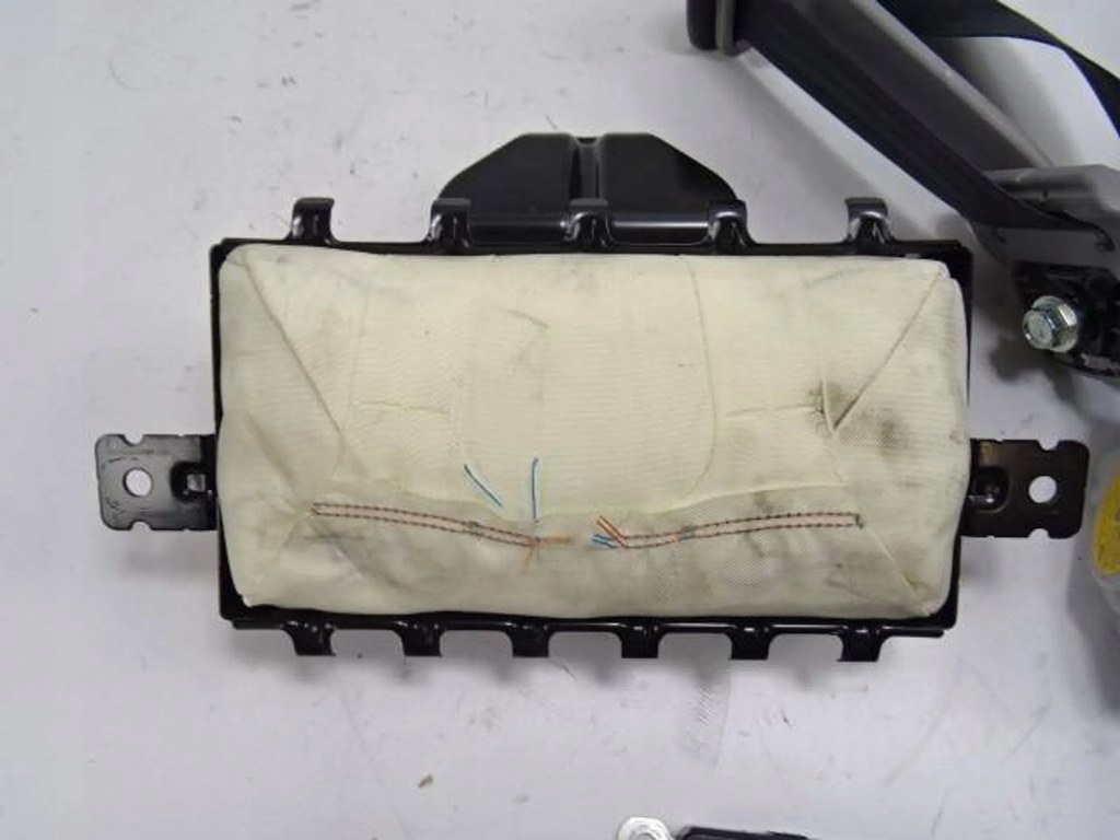 фото №2, Подушки безопасности ремни kpl. kia rio iii 3 дверь