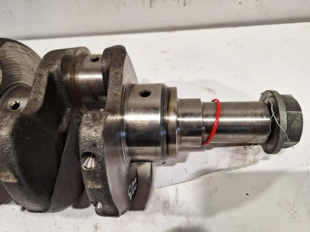 Wał колінчастий zd3 renault mascott master 3.0 dci 04- номінал Ціна