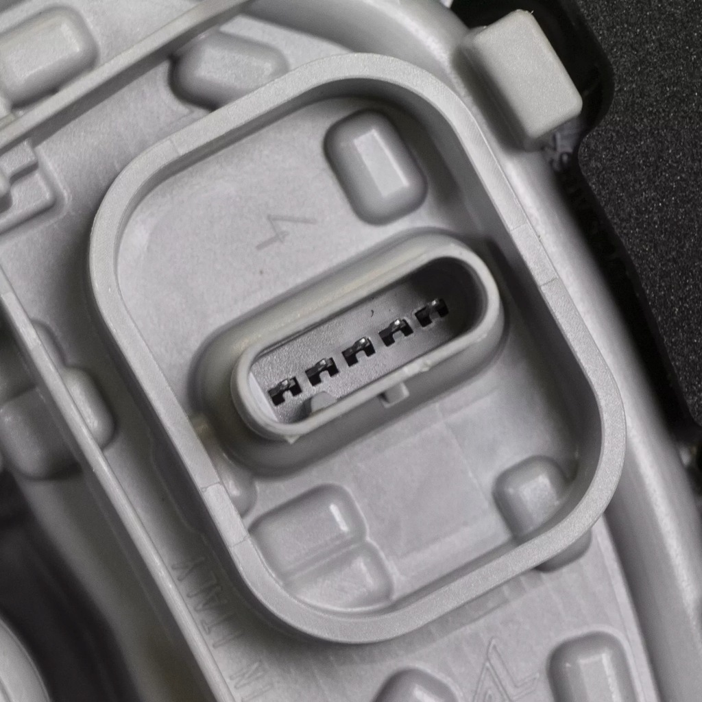 фото №3, Лампа задняя правая jeep renegade 2014- 51964231