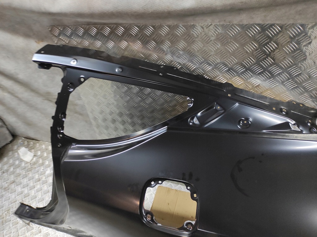 фото №3, Lexus lc500 крила задній правий лівий чверть lexus