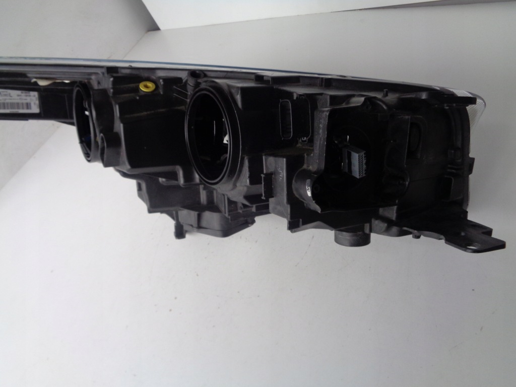 Фара левая ford kuga mk2 16- рестайлинг  ксенон led skr Киев