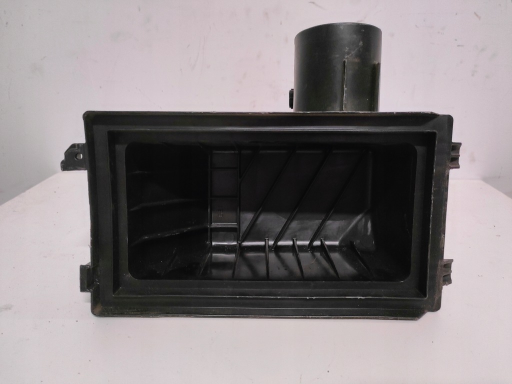 фото №9, Корпус фильтра воздуха toyota rav4 v 2.5 hybrid 17812-37040