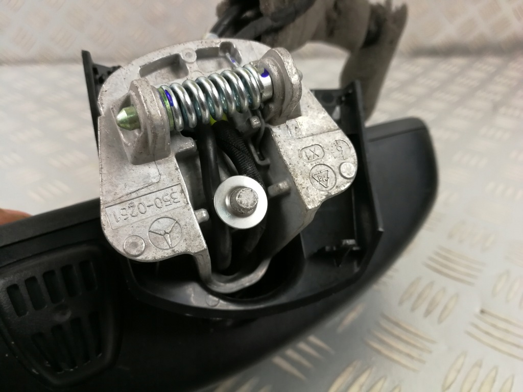 фото №6, A2188100417 зеркало внутреннее mercedes c218 cls