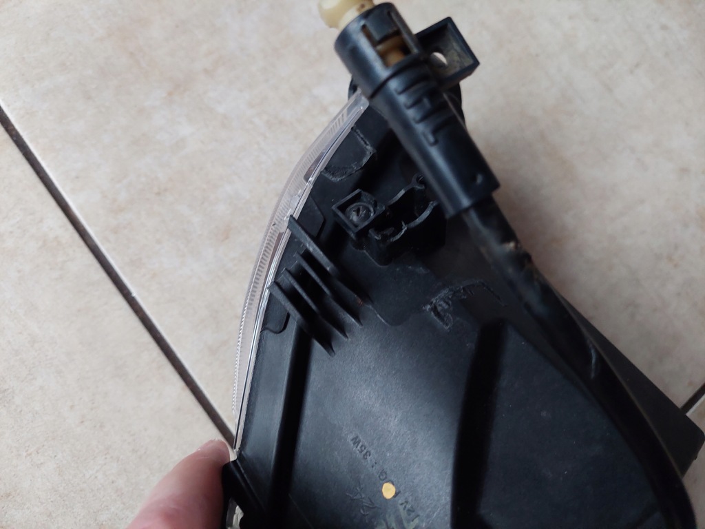 Фонарь  led - левая - противотуманная фара - hyundai tucson 3 - рестайлинг Недорого